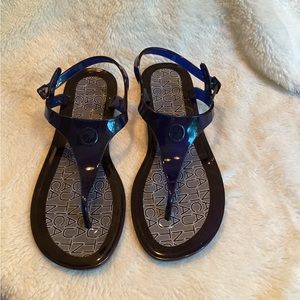 NWT Nautica T- Strap Sling Back Jelly in Navy Size 40/9